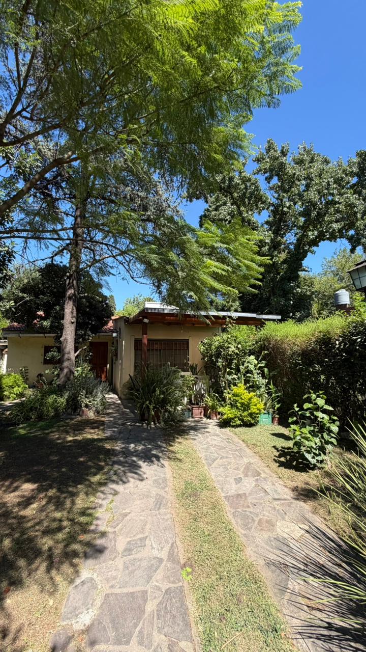 Ramos Mejía 2600 , Pilar.