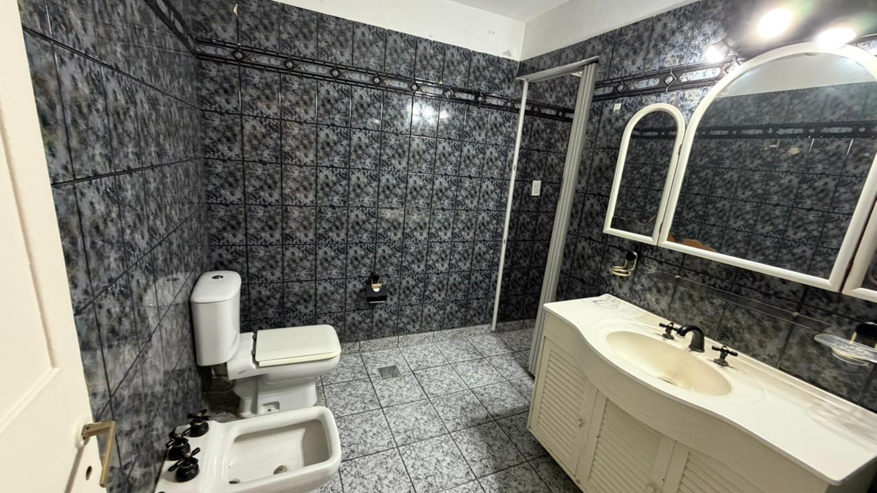 Necochea 400, Villa Morra, Pilar. - Image 5