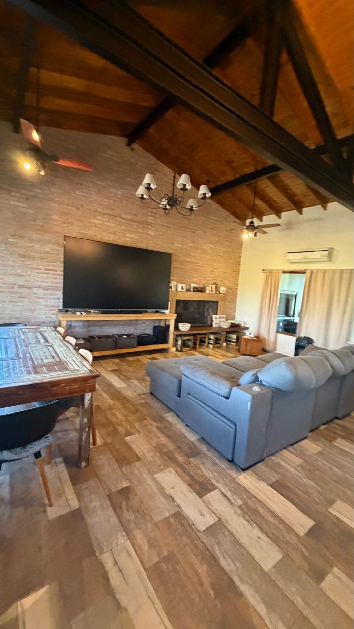 Casa En Venta, Los Jazmines. Pilar - Image 3