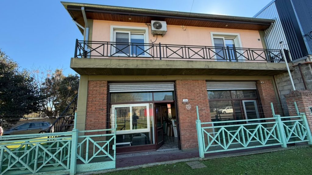 Local, Taller, Dptos y Casa en Venta. Ruta 8, Pilar